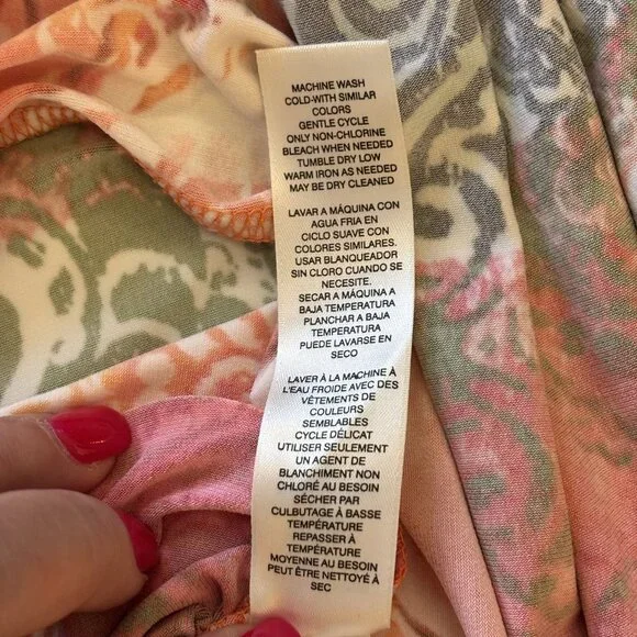 Colorful Boho-Style Short Sleeve Dress With V-Neck & Cross Back Chicos 2 = L - Picture 9 of 11